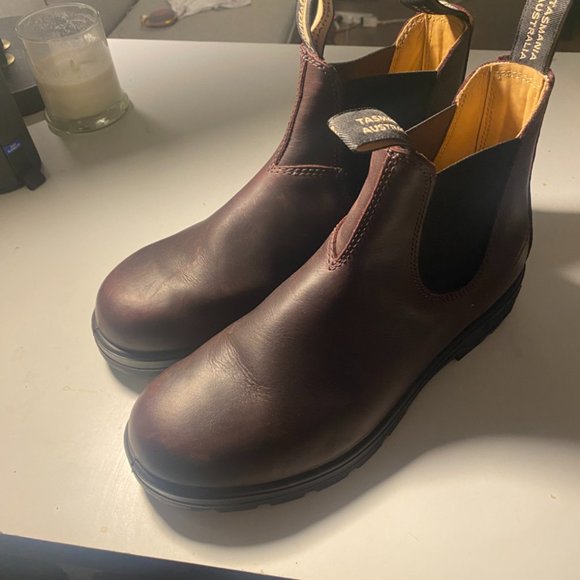 2130 Men\'s Blundstone Originals 9.5 - Worn Once Unisex 2130 Series 550 - Auburn main image 4